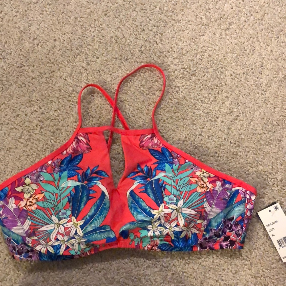 Halter bikini top